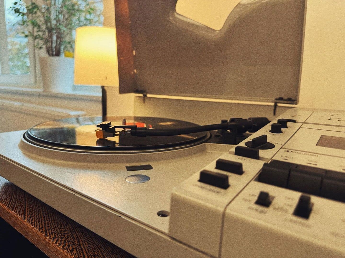 Pronájem kanceláře 135 m², Stuttgart, Bádensko-Württembersko Pronájem kanceláře 135 m², Stuttgart, Bádensko-Württembersko