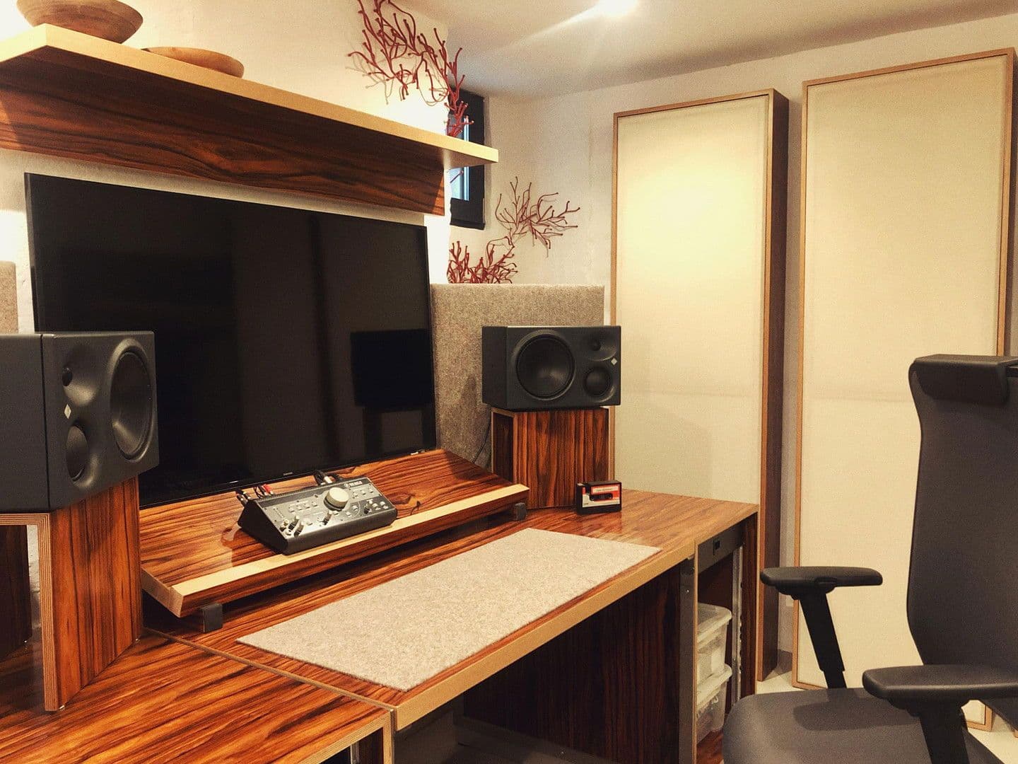 Pronájem kanceláře 135 m², Stuttgart, Bádensko-Württembersko Pronájem kanceláře 135 m², Stuttgart, Bádensko-Württembersko