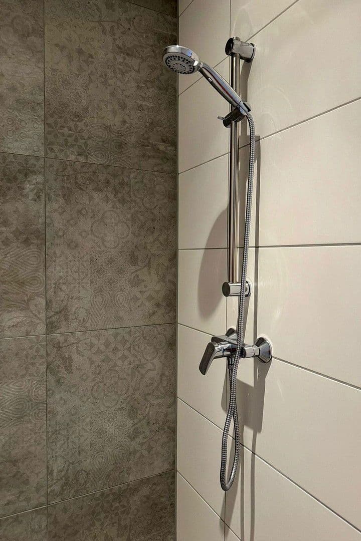 Prodej domu 183 m², pozemek 550 m², Kaffeeberg 12, Auenwald, Bádensko-Württembersko Prodej domu 183 m², pozemek 550 m², Kaffeeberg 12, Auenwald, Bádensko-Württembersko