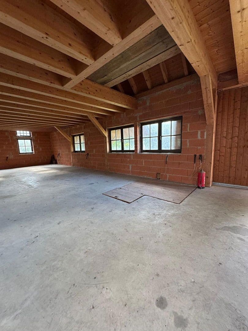 Prodej pozemku 1.800 m², Kötz, Bavorsko Prodej pozemku 1.800 m², Kötz, Bavorsko