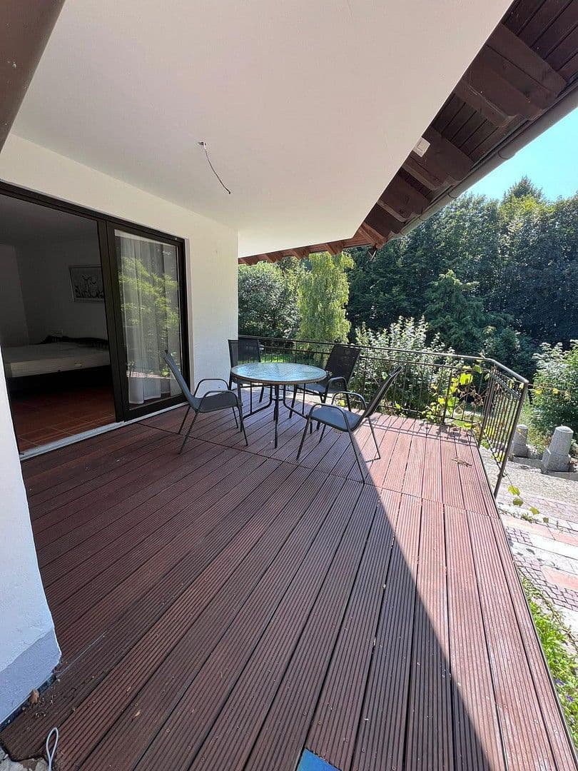 Prodej domu 540 m², pozemek 5.943 m², Waldweg 15, Kötz, Bavorsko Prodej domu 540 m², pozemek 5.943 m², Waldweg 15, Kötz, Bavorsko