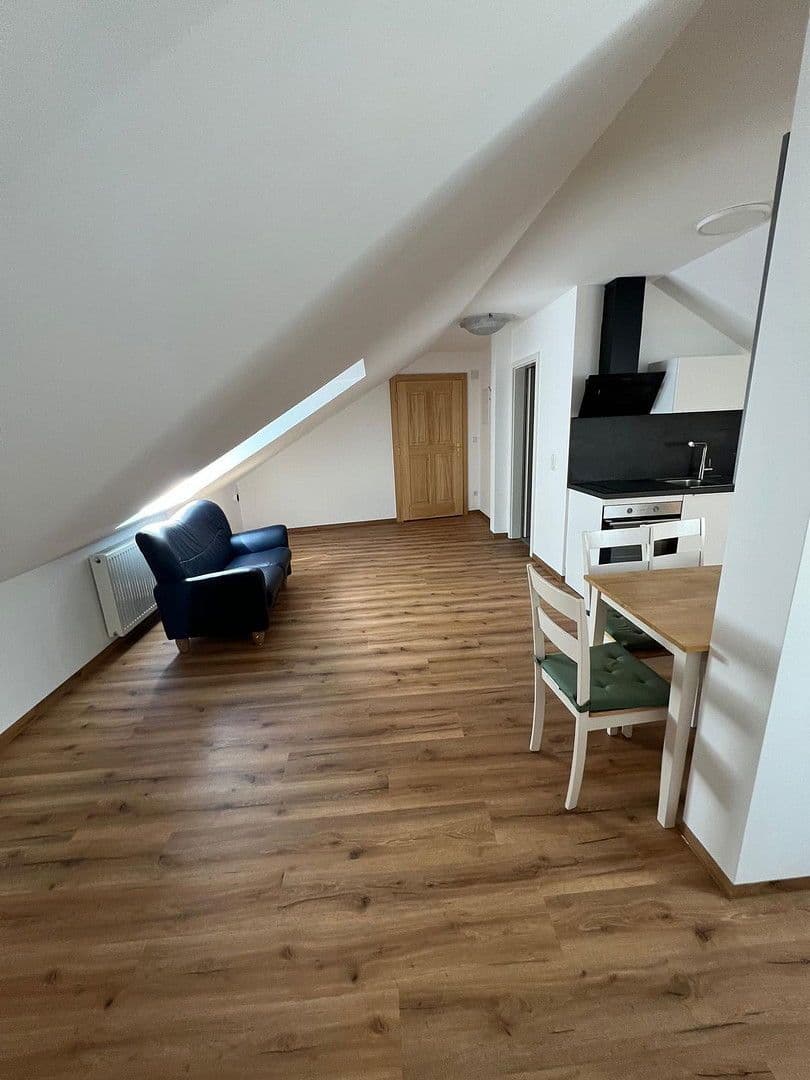 Prodej domu 540 m², pozemek 5.943 m², Waldweg 15, Kötz, Bavorsko Prodej domu 540 m², pozemek 5.943 m², Waldweg 15, Kötz, Bavorsko