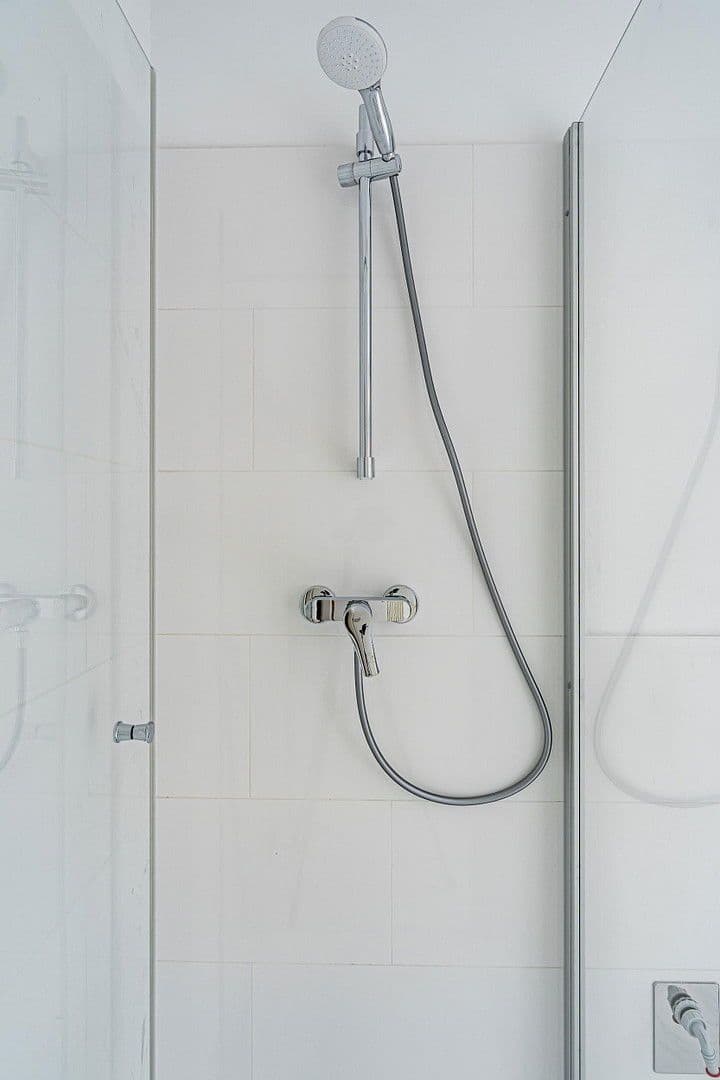 Prodej bytu 3+1 140 m², Alfred-Kowalke-Str.14, Berlin, Berlín Prodej bytu 3+1 140 m², Alfred-Kowalke-Str.14, Berlin, Berlín