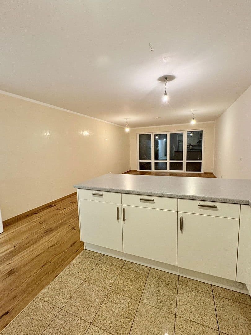 Pronájem bytu 2+1 72 m², München, Bavorsko Pronájem bytu 2+1 72 m², München, Bavorsko