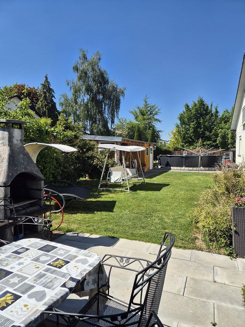 Prodej domu 253 m², pozemek 998 m², Untermeitingen, Bavorsko Prodej domu 253 m², pozemek 998 m², Untermeitingen, Bavorsko