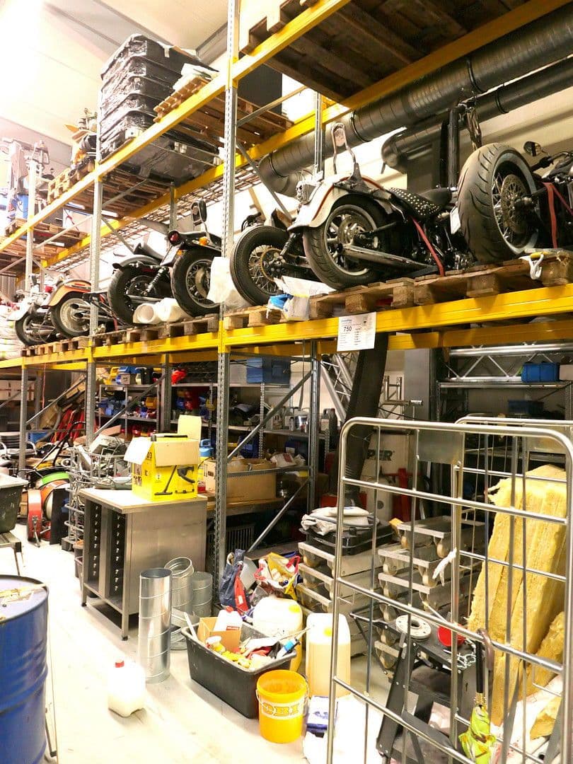 Prodej nebytového prostoru 3.272 m², Mühlheim am Main, Hessen Prodej nebytového prostoru 3.272 m², Mühlheim am Main, Hessen