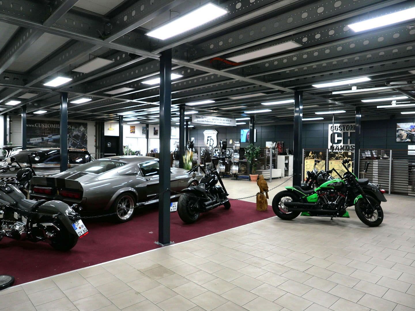 Prodej nebytového prostoru 3.272 m², Mühlheim am Main, Hessen Prodej nebytového prostoru 3.272 m², Mühlheim am Main, Hessen