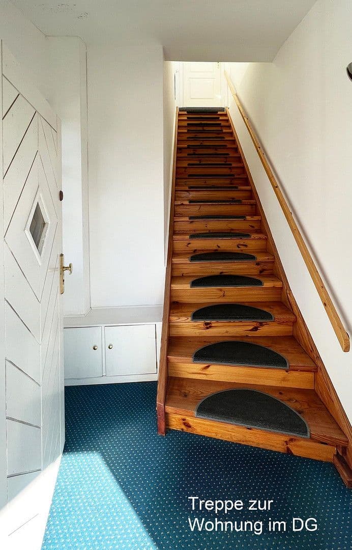 Prodej domu 369 m², pozemek 722 m², Am Lotsenberg 11, Travemünde, Šlesvicko-Holštýnsko Prodej domu 369 m², pozemek 722 m², Am Lotsenberg 11, Travemünde, Šlesvicko-Holštýnsko