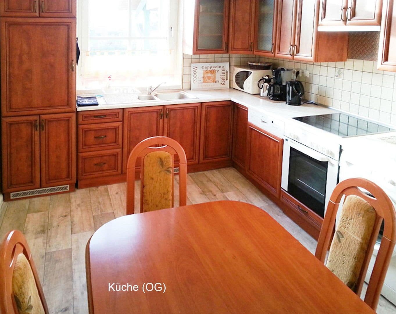 Prodej domu 369 m², pozemek 722 m², Am Lotsenberg 11, Travemünde, Šlesvicko-Holštýnsko Prodej domu 369 m², pozemek 722 m², Am Lotsenberg 11, Travemünde, Šlesvicko-Holštýnsko