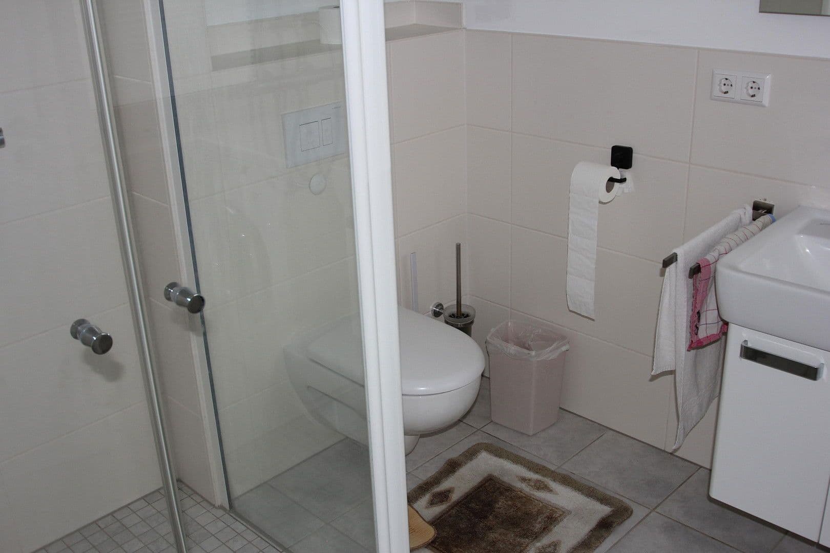 Pronájem bytu 2+1 65 m², Gluckallee 5, Falkensee, Braniborsko Pronájem bytu 2+1 65 m², Gluckallee 5, Falkensee, Braniborsko