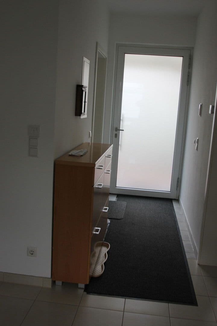 Pronájem bytu 2+1 65 m², Gluckallee 5, Falkensee, Braniborsko Pronájem bytu 2+1 65 m², Gluckallee 5, Falkensee, Braniborsko