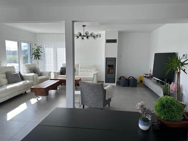 Prodej domu 180 m², pozemek 452 m², Markdorf, Bádensko-Württembersko Prodej domu 180 m², pozemek 452 m², Markdorf, Bádensko-Württembersko