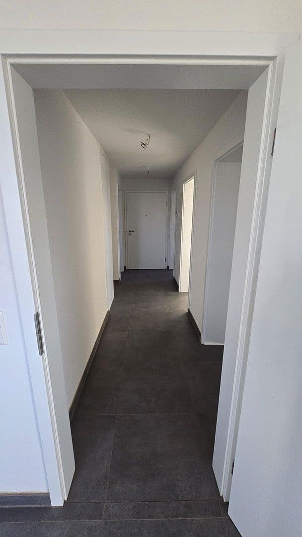 Pronájem bytu 4+1 68 m², Gemmingen, Bádensko-Württembersko Pronájem bytu 4+1 68 m², Gemmingen, Bádensko-Württembersko