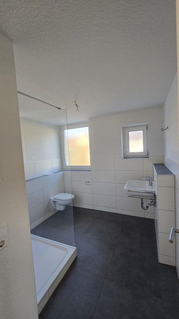 Pronájem bytu 4+1 68 m², Gemmingen, Bádensko-Württembersko Pronájem bytu 4+1 68 m², Gemmingen, Bádensko-Württembersko