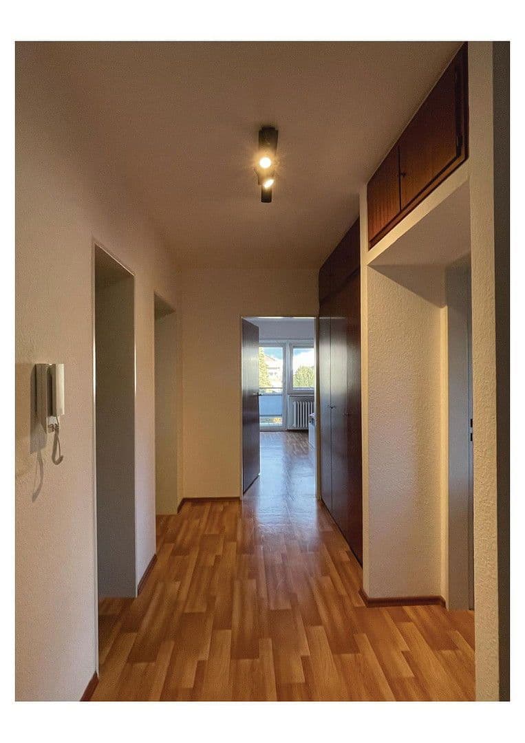 Pronájem bytu 3+1 83 m², Ludwigshafen, Porýní-Falc Pronájem bytu 3+1 83 m², Ludwigshafen, Porýní-Falc