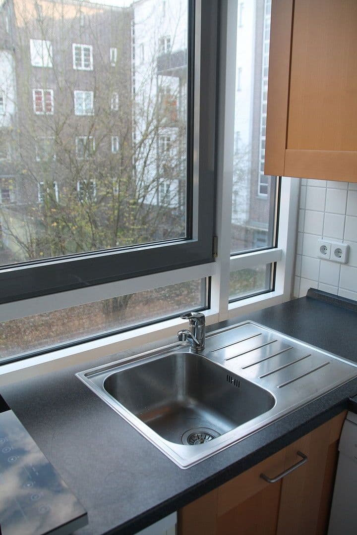 Pronájem bytu 2+1 44 m², Hannover, Dolní Sasko Pronájem bytu 2+1 44 m², Hannover, Dolní Sasko