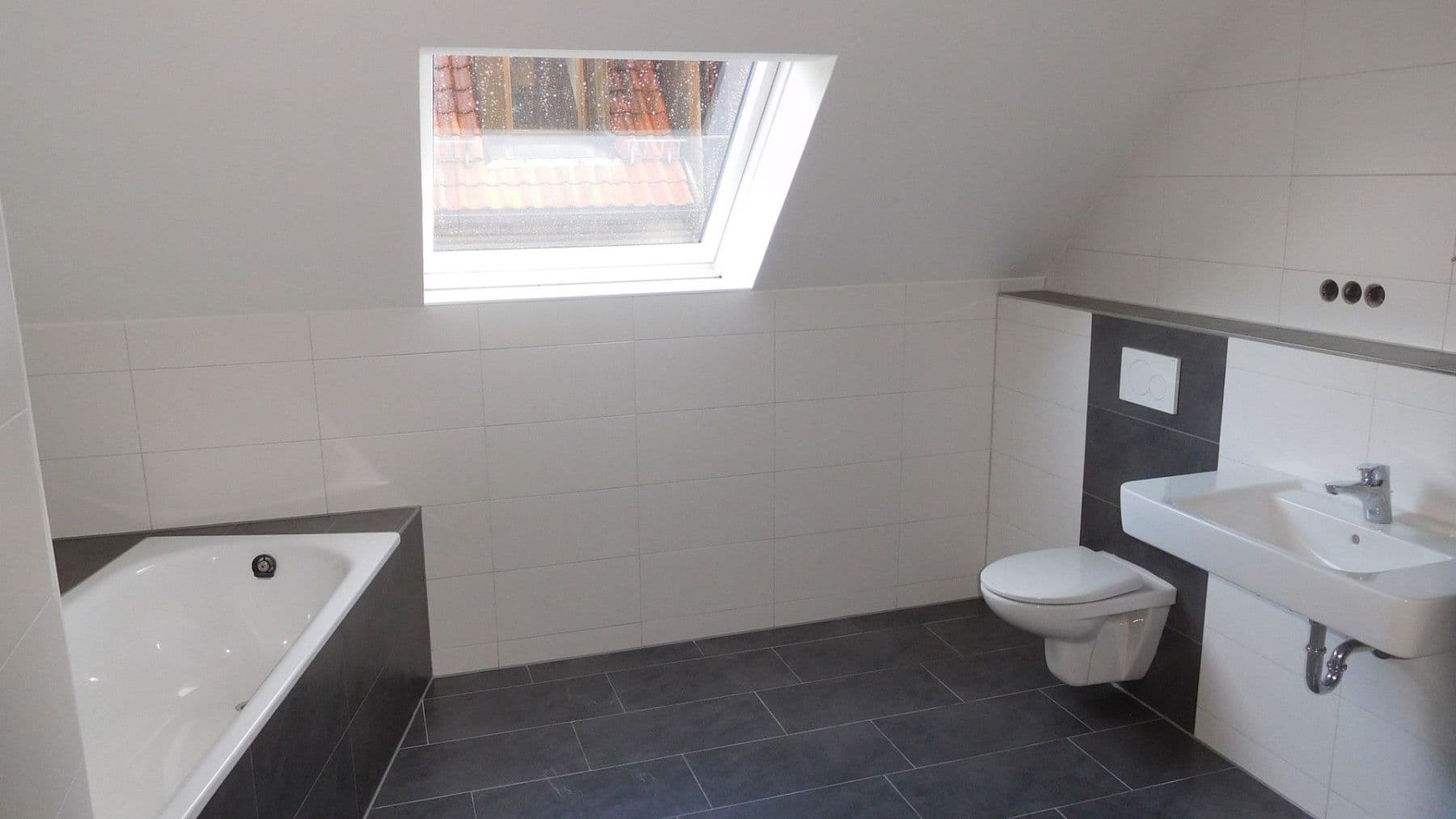 Pronájem bytu 2+1 56 m², Rathausstr. 22, Neckarsulm, Bádensko-Württembersko Pronájem bytu 2+1 56 m², Rathausstr. 22, Neckarsulm, Bádensko-Württembersko