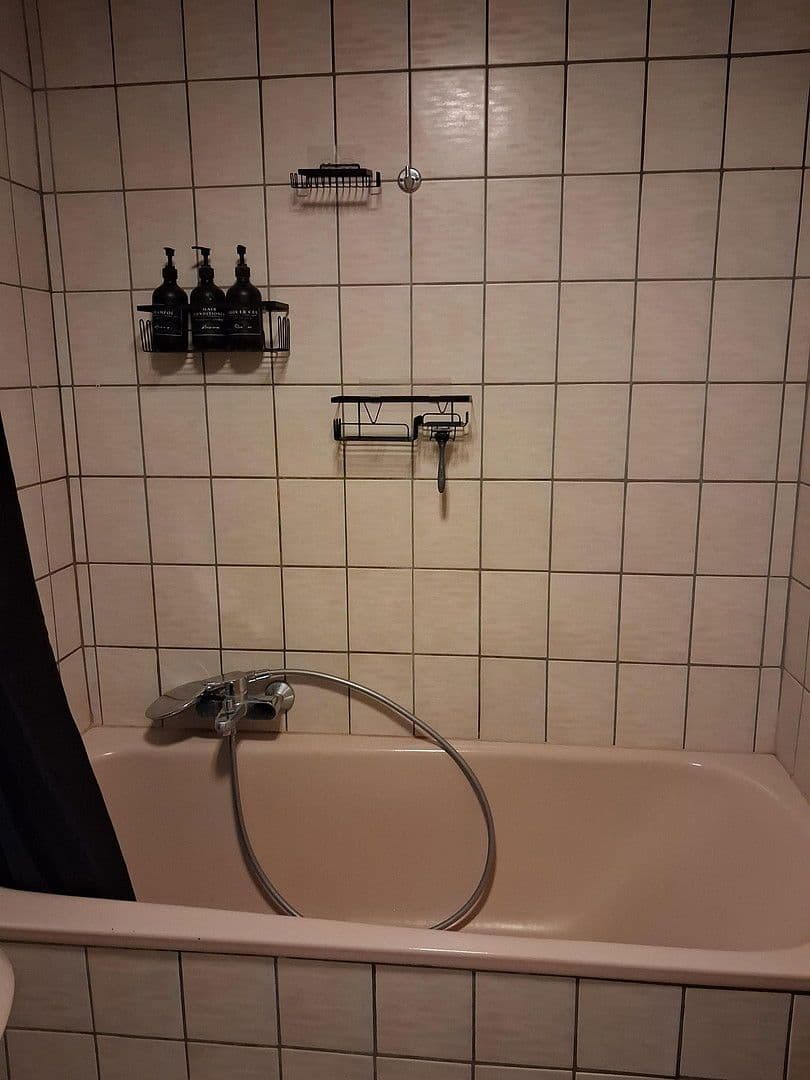 Pronájem bytu 2+1 55 m², Drovestrasse 250, Kreuzau, Severní Porýní-Vestfálsko Pronájem bytu 2+1 55 m², Drovestrasse 250, Kreuzau, Severní Porýní-Vestfálsko