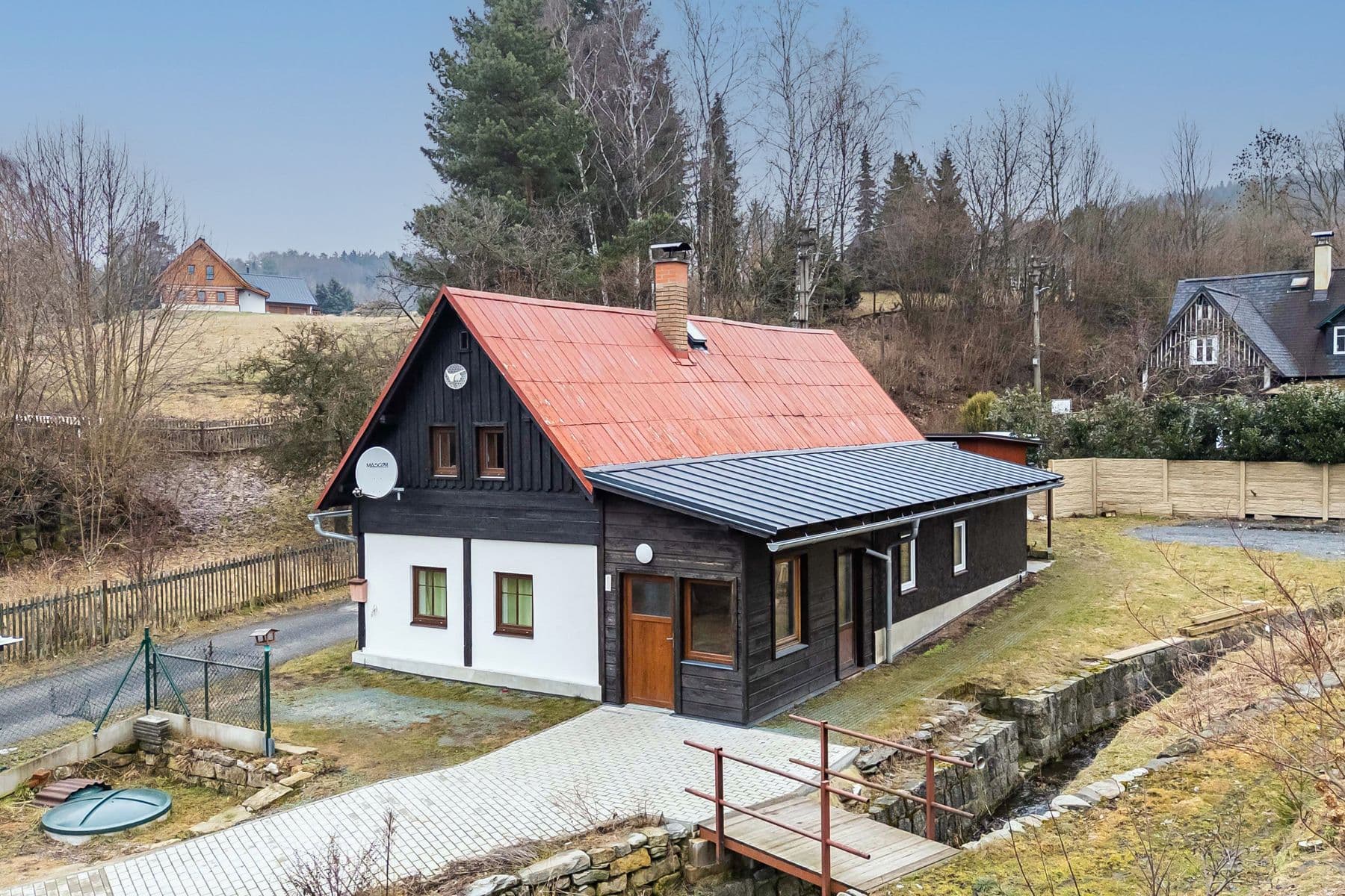 Prodej domu 143 m², pozemek 1.130 m², Zdislava, Liberecký kraj Prodej domu 143 m², pozemek 1.130 m², Zdislava, Liberecký kraj