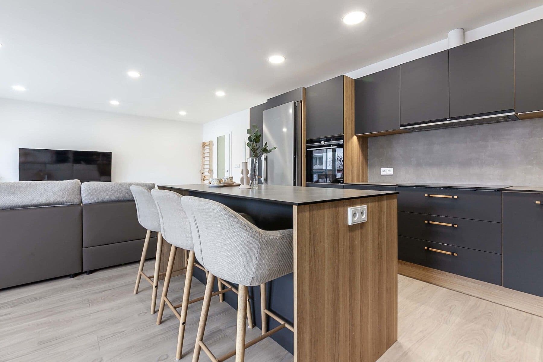 Prodej bytu 2+kk 75 m², Mileny Hážové, Mladá Boleslav, Středočeský kraj Prodej bytu 2+kk 75 m², Mileny Hážové, Mladá Boleslav, Středočeský kraj