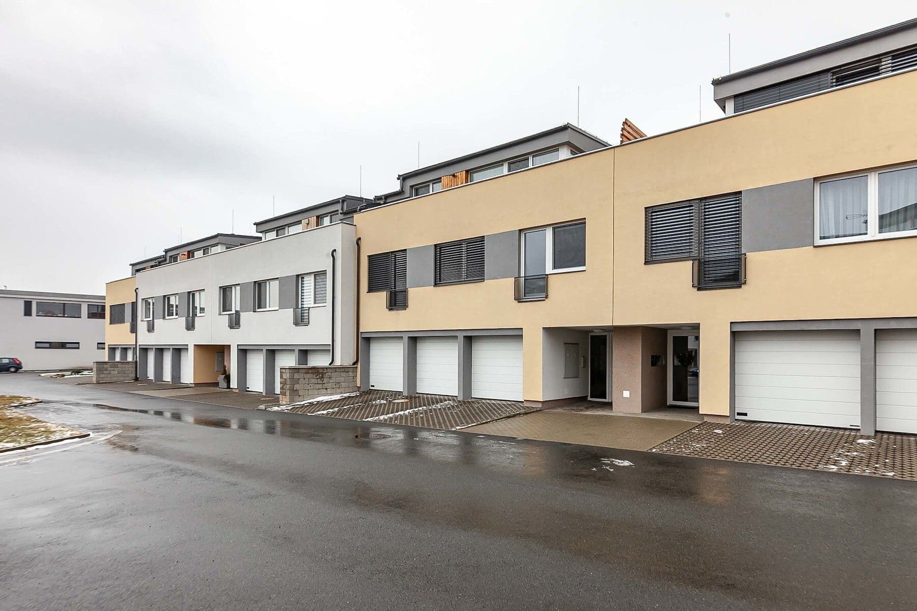 Prodej bytu 2+kk 75 m², Mileny Hážové, Mladá Boleslav, Středočeský kraj Prodej bytu 2+kk 75 m², Mileny Hážové, Mladá Boleslav, Středočeský kraj