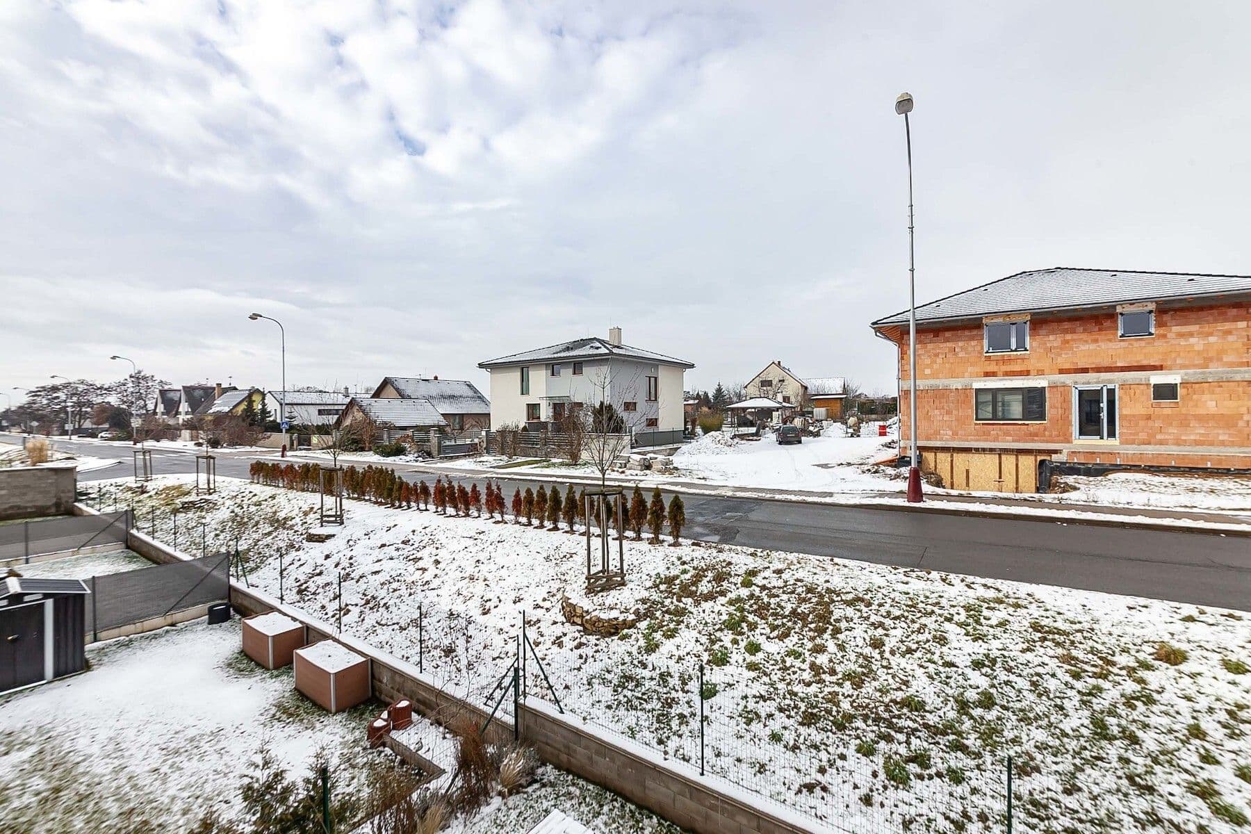 Prodej bytu 2+kk 75 m², Mileny Hážové, Mladá Boleslav, Středočeský kraj Prodej bytu 2+kk 75 m², Mileny Hážové, Mladá Boleslav, Středočeský kraj