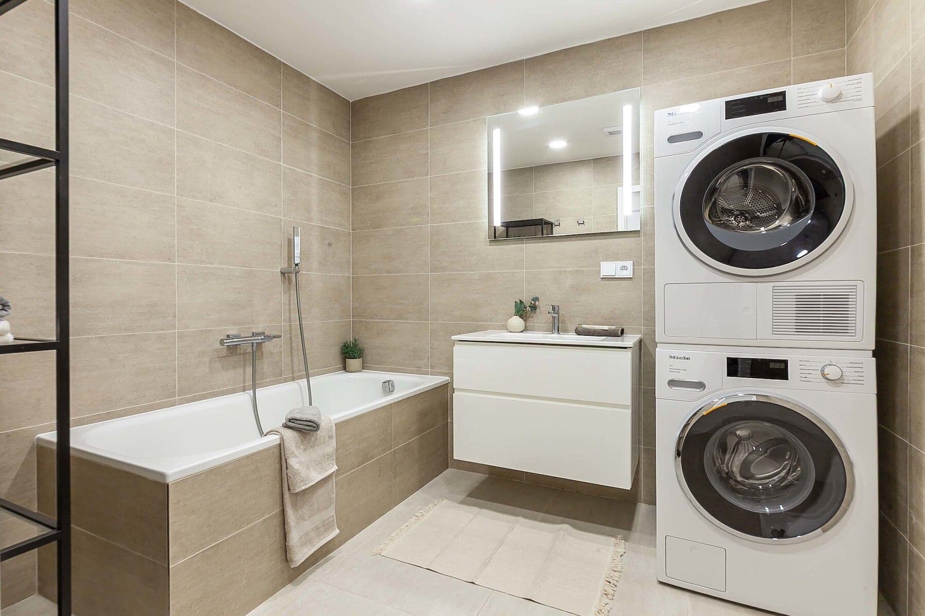 Prodej bytu 2+kk 75 m², Mileny Hážové, Mladá Boleslav, Středočeský kraj Prodej bytu 2+kk 75 m², Mileny Hážové, Mladá Boleslav, Středočeský kraj