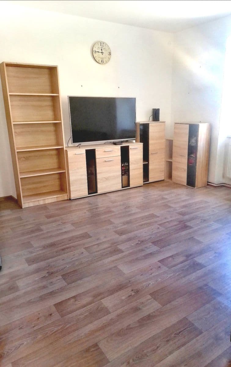 Pronájem bytu 3+kk 66 m², Husova, Nepomuk, Plzeňský kraj Pronájem bytu 3+kk 66 m², Husova, Nepomuk, Plzeňský kraj