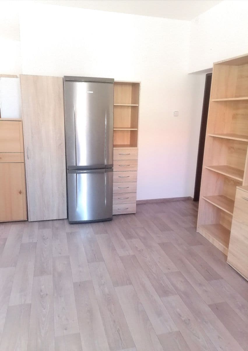 Pronájem bytu 3+kk 66 m², Husova, Nepomuk, Plzeňský kraj Pronájem bytu 3+kk 66 m², Husova, Nepomuk, Plzeňský kraj