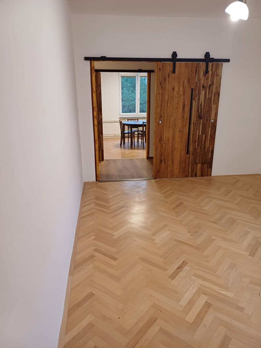 Pronájem bytu 2+kk 54 m², Zborovská, Brno, Jihomoravský kraj Pronájem bytu 2+kk 54 m², Zborovská, Brno, Jihomoravský kraj