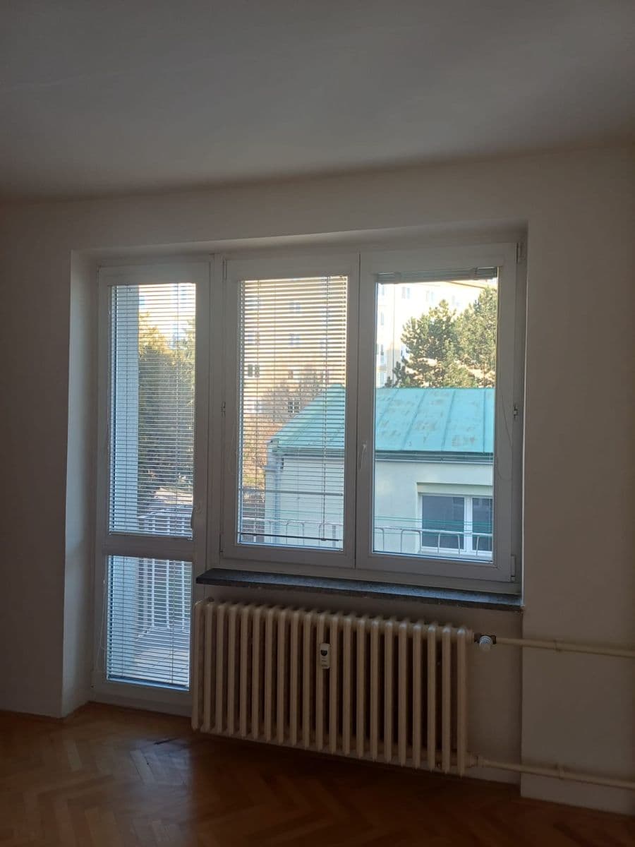 Pronájem bytu 2+kk 54 m², Zborovská, Brno, Jihomoravský kraj Pronájem bytu 2+kk 54 m², Zborovská, Brno, Jihomoravský kraj