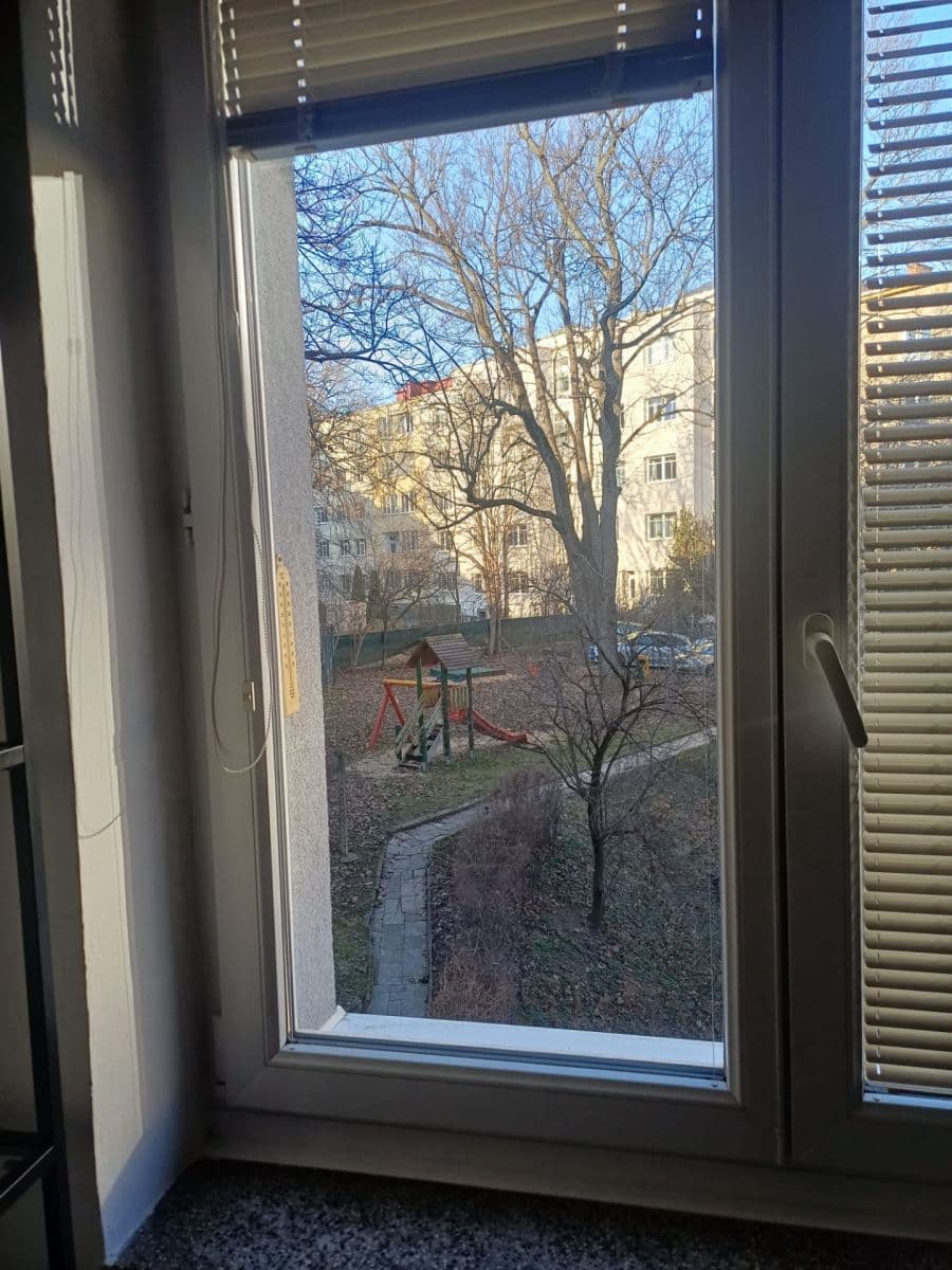 Pronájem bytu 2+kk 54 m², Zborovská, Brno, Jihomoravský kraj Pronájem bytu 2+kk 54 m², Zborovská, Brno, Jihomoravský kraj