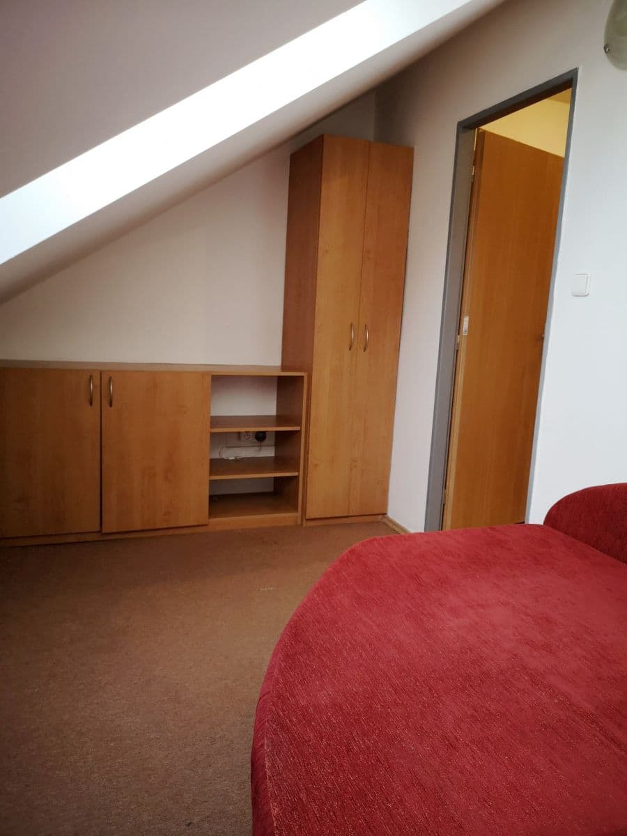 Pronájem bytu 2+kk 36 m², Rousínov, Jihomoravský kraj Pronájem bytu 2+kk 36 m², Rousínov, Jihomoravský kraj