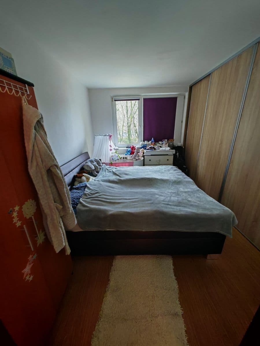 Prodej bytu 3+1 65 m², Karola Adlera, Dúbravka, Bratislavský kraj Prodej bytu 3+1 65 m², Karola Adlera, Dúbravka, Bratislavský kraj