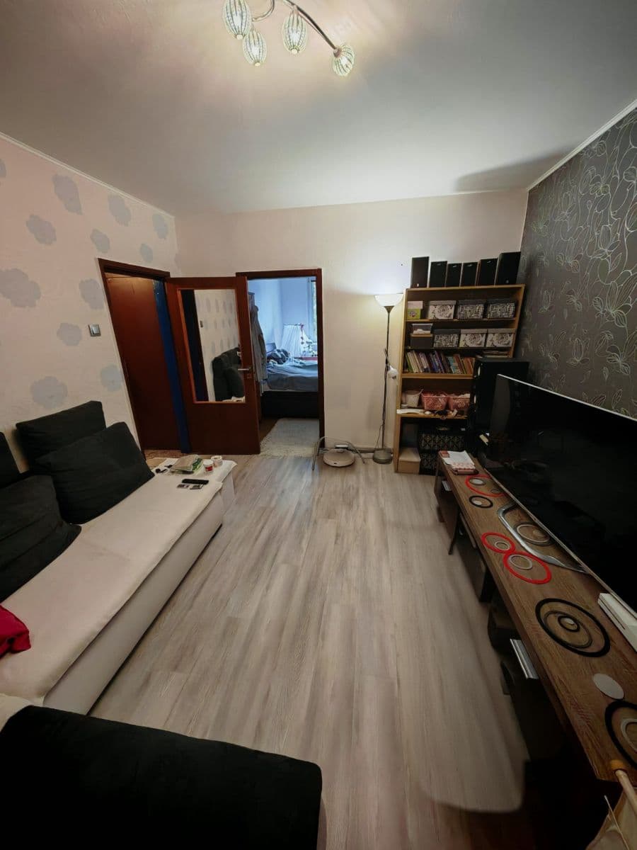 Prodej bytu 3+1 65 m², Karola Adlera, Dúbravka, Bratislavský kraj Prodej bytu 3+1 65 m², Karola Adlera, Dúbravka, Bratislavský kraj