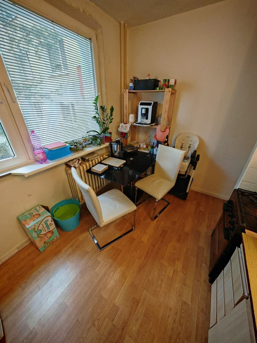 Prodej bytu 3+1 65 m², Karola Adlera, Dúbravka, Bratislavský kraj Prodej bytu 3+1 65 m², Karola Adlera, Dúbravka, Bratislavský kraj