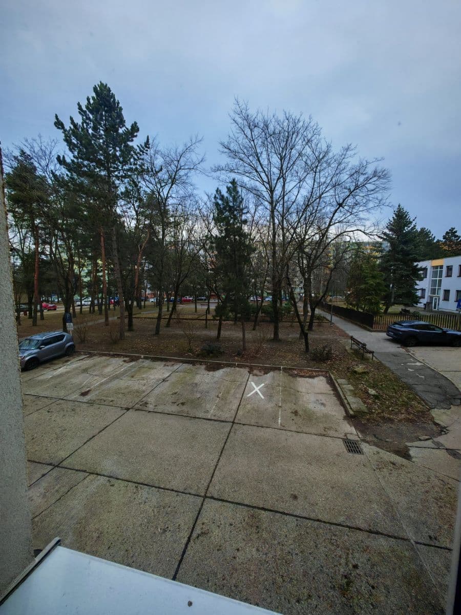 Prodej bytu 3+1 65 m², Karola Adlera, Dúbravka, Bratislavský kraj Prodej bytu 3+1 65 m², Karola Adlera, Dúbravka, Bratislavský kraj