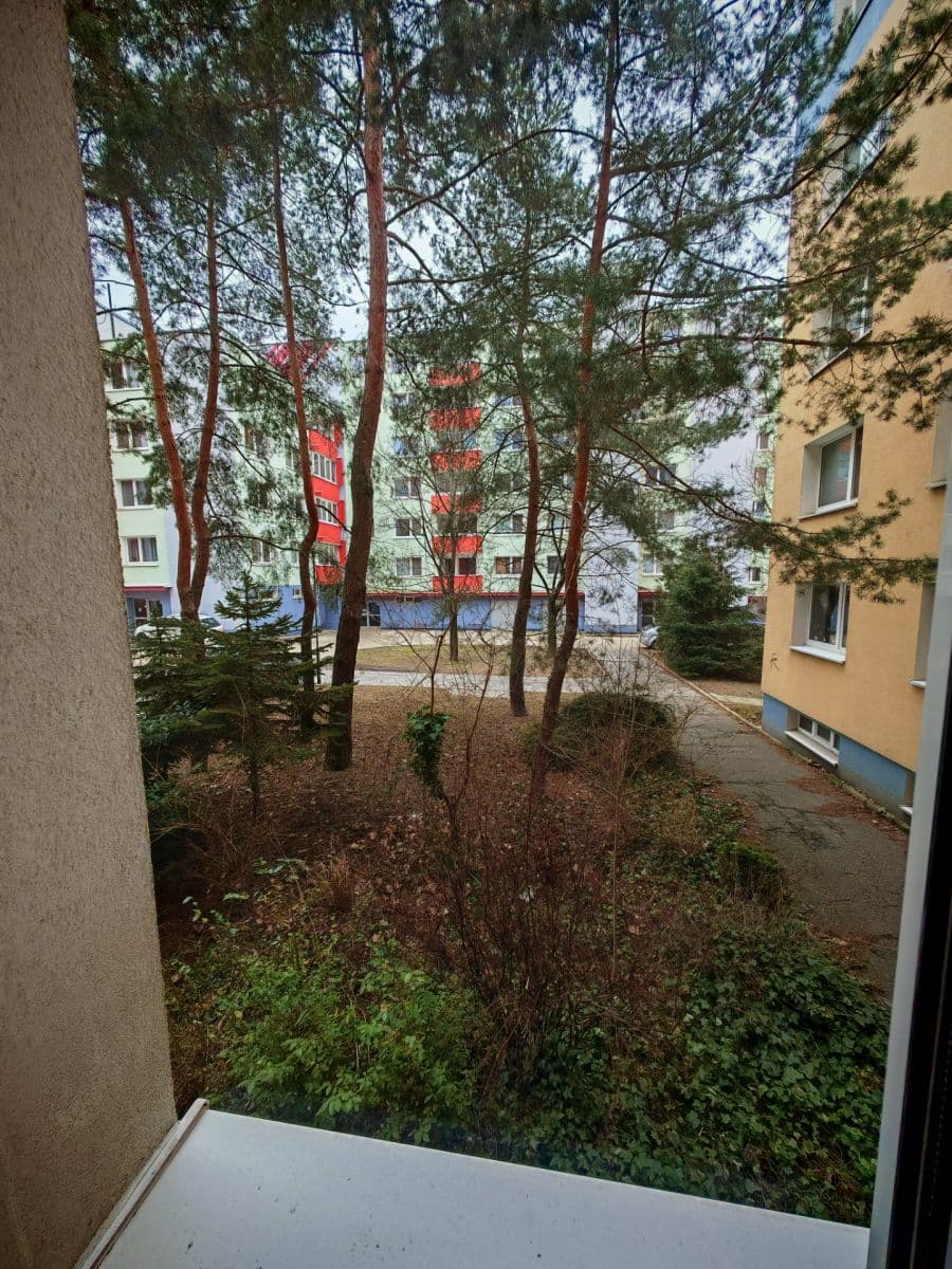 Prodej bytu 3+1 65 m², Karola Adlera, Dúbravka, Bratislavský kraj Prodej bytu 3+1 65 m², Karola Adlera, Dúbravka, Bratislavský kraj