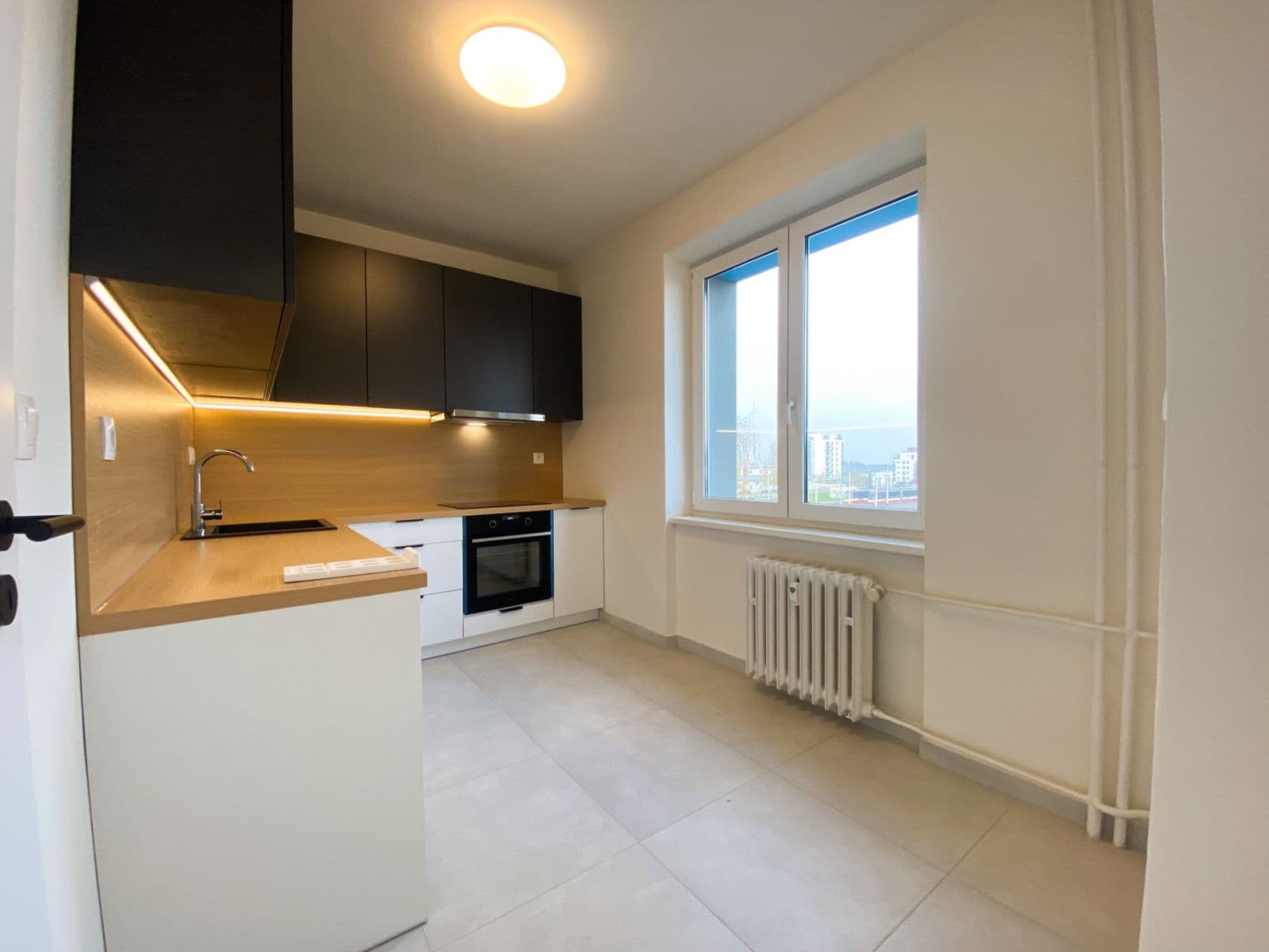 Pronájem bytu 2+1 52 m², Osiková, Praha, Praha Pronájem bytu 2+1 52 m², Osiková, Praha, Praha