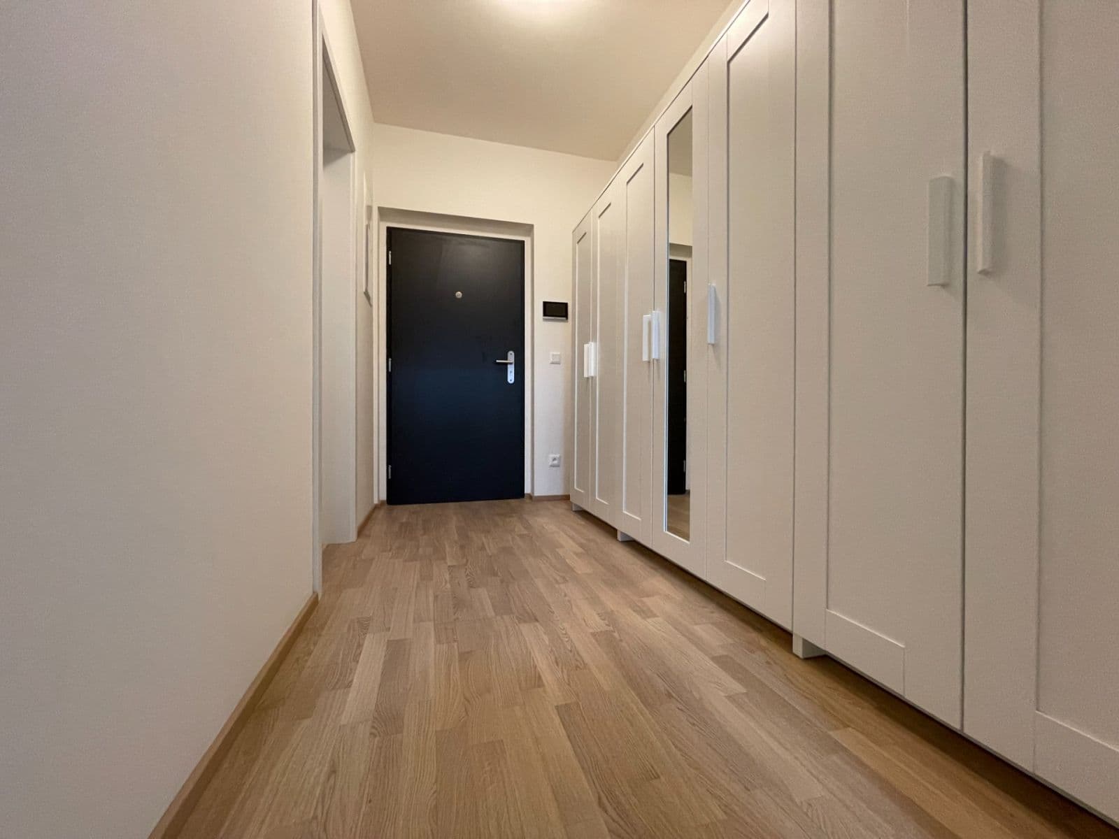 Pronájem bytu 1+kk 35 m², Pechmanových, Praha, Praha Pronájem bytu 1+kk 35 m², Pechmanových, Praha, Praha