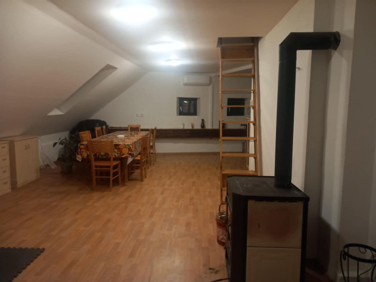 Pronájem bytu 65 m², Zahradnická, Litoměřice, Ústecký kraj Pronájem bytu 65 m², Zahradnická, Litoměřice, Ústecký kraj