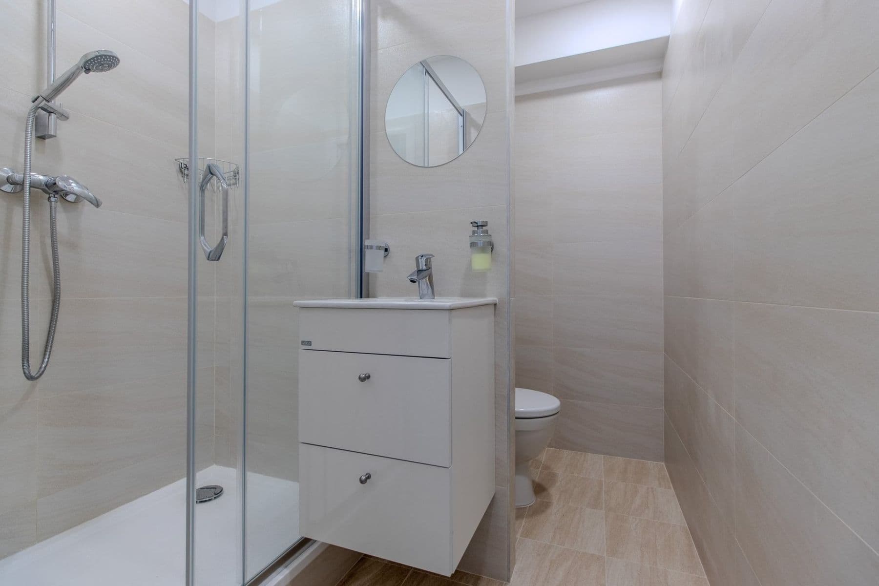 Pronájem bytu 1+1 32 m², sídl. Hůrka, Kralupy nad Vltavou, Středočeský kraj Pronájem bytu 1+1 32 m², sídl. Hůrka, Kralupy nad Vltavou, Středočeský kraj