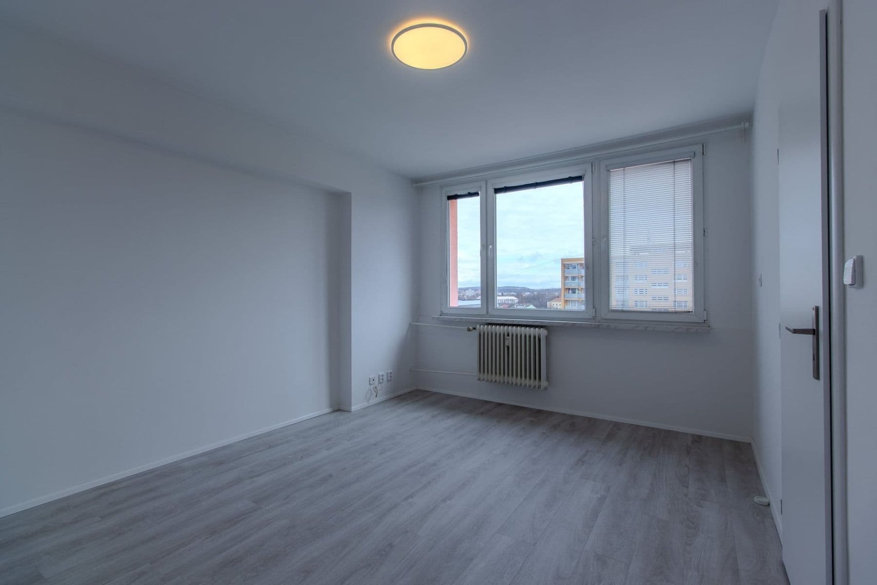 Pronájem bytu 1+1 32 m², sídl. Hůrka, Kralupy nad Vltavou, Středočeský kraj Pronájem bytu 1+1 32 m², sídl. Hůrka, Kralupy nad Vltavou, Středočeský kraj