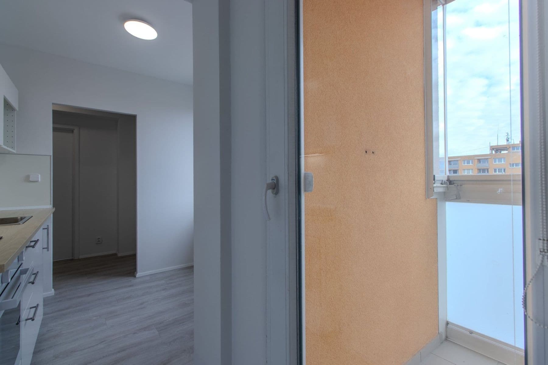 Pronájem bytu 1+1 32 m², sídl. Hůrka, Kralupy nad Vltavou, Středočeský kraj Pronájem bytu 1+1 32 m², sídl. Hůrka, Kralupy nad Vltavou, Středočeský kraj