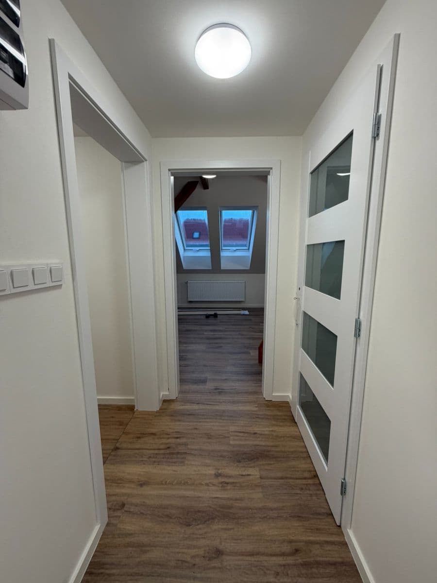 Pronájem bytu 2+kk 50 m², Alešova, Ústí nad Labem, Ústecký kraj Pronájem bytu 2+kk 50 m², Alešova, Ústí nad Labem, Ústecký kraj