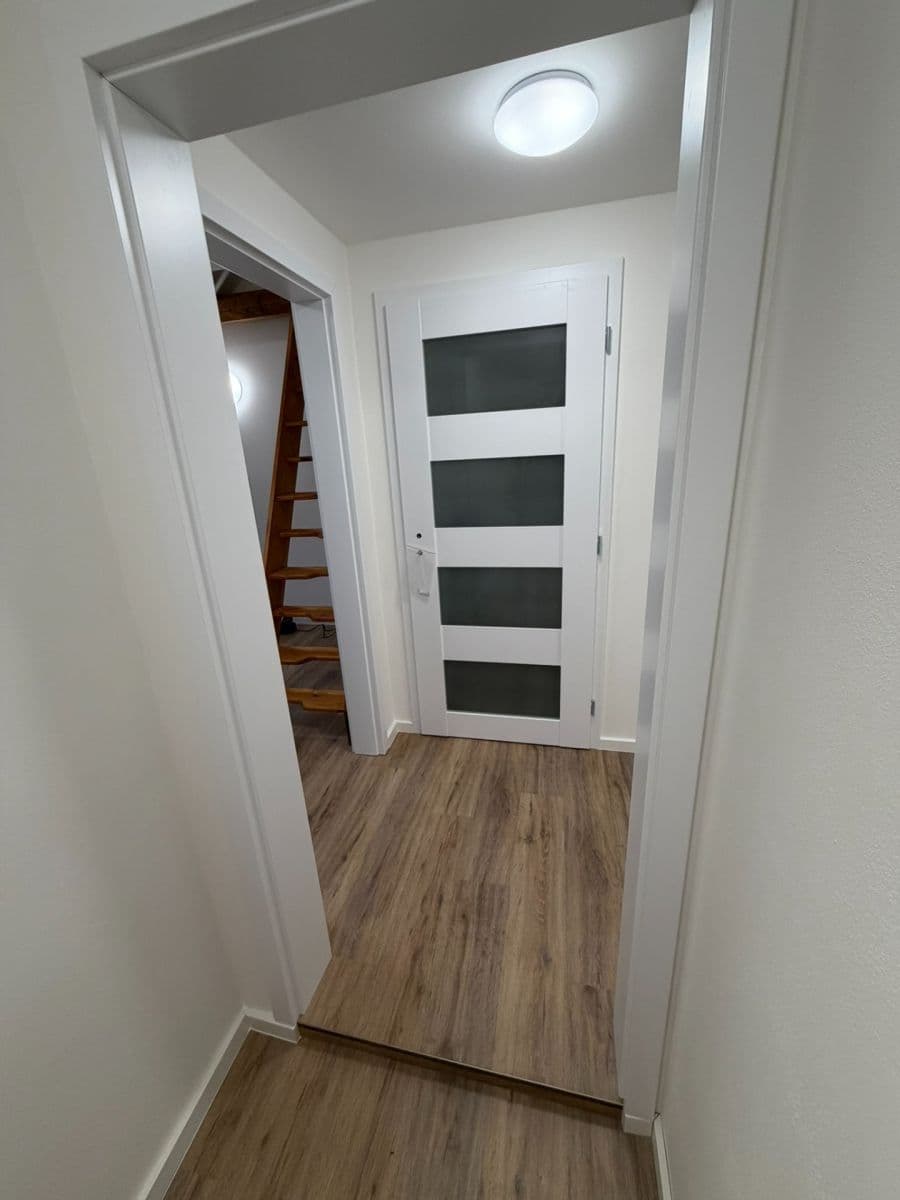 Pronájem bytu 2+kk 50 m², Alešova, Ústí nad Labem, Ústecký kraj Pronájem bytu 2+kk 50 m², Alešova, Ústí nad Labem, Ústecký kraj