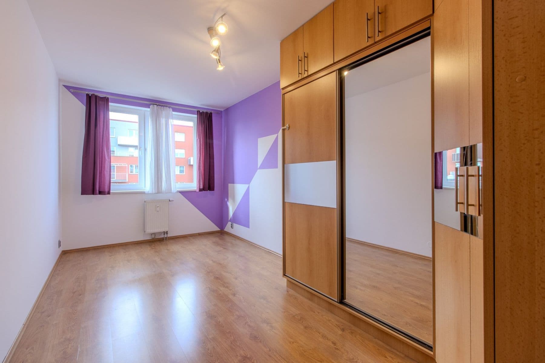 Pronájem bytu 2+1 52 m², U Kasáren, Mladá Boleslav, Středočeský kraj Pronájem bytu 2+1 52 m², U Kasáren, Mladá Boleslav, Středočeský kraj