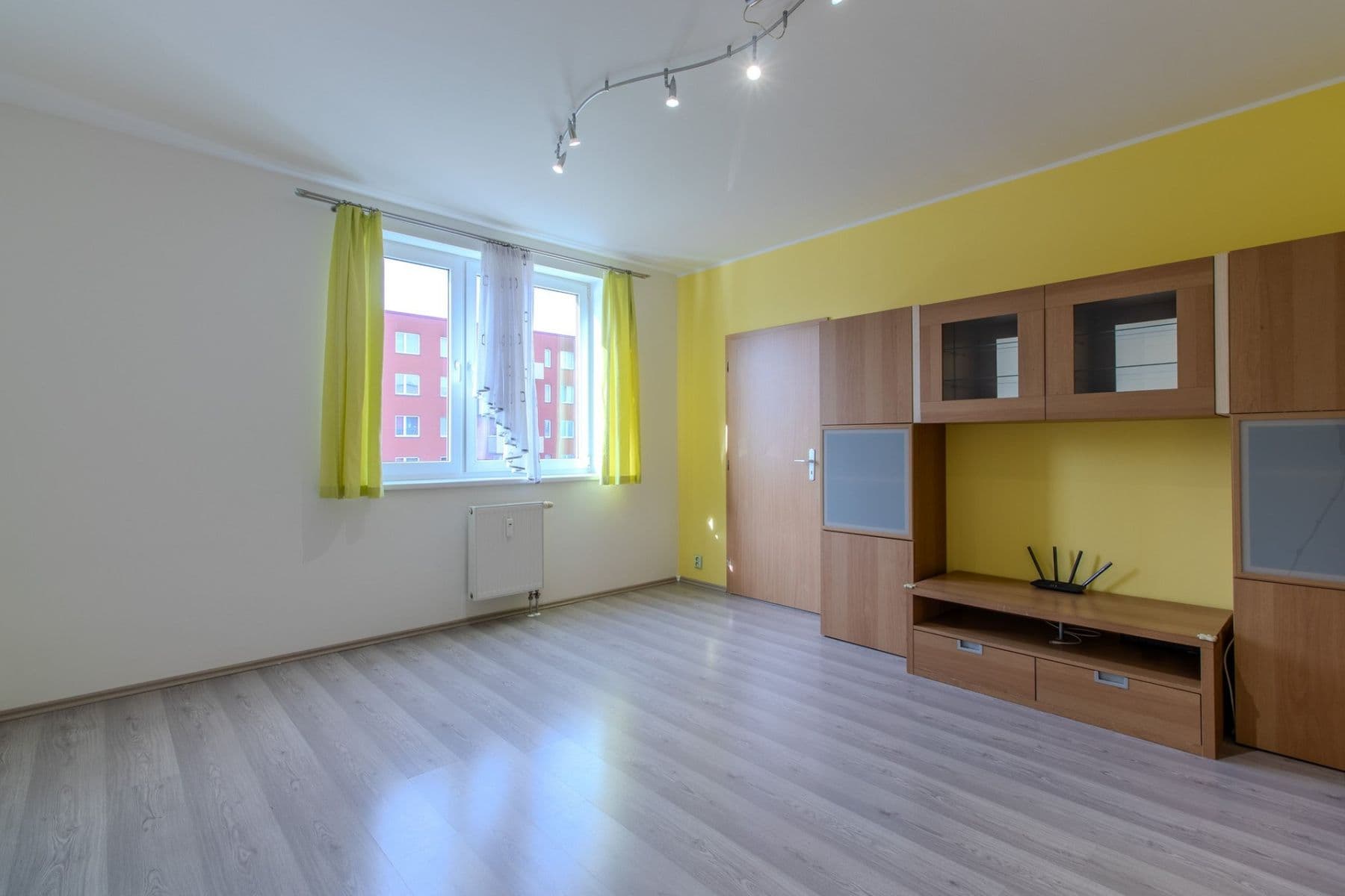 Pronájem bytu 2+1 52 m², U Kasáren, Mladá Boleslav, Středočeský kraj Pronájem bytu 2+1 52 m², U Kasáren, Mladá Boleslav, Středočeský kraj