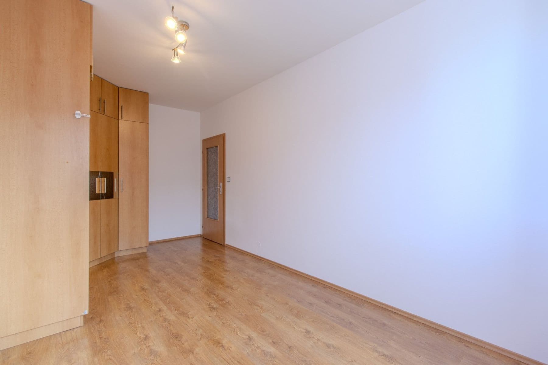 Pronájem bytu 2+1 52 m², U Kasáren, Mladá Boleslav, Středočeský kraj Pronájem bytu 2+1 52 m², U Kasáren, Mladá Boleslav, Středočeský kraj