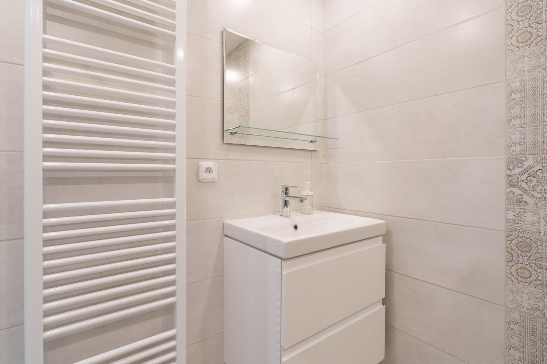 Pronájem bytu 1+1 41 m², Keplerova, Praha, Praha Pronájem bytu 1+1 41 m², Keplerova, Praha, Praha